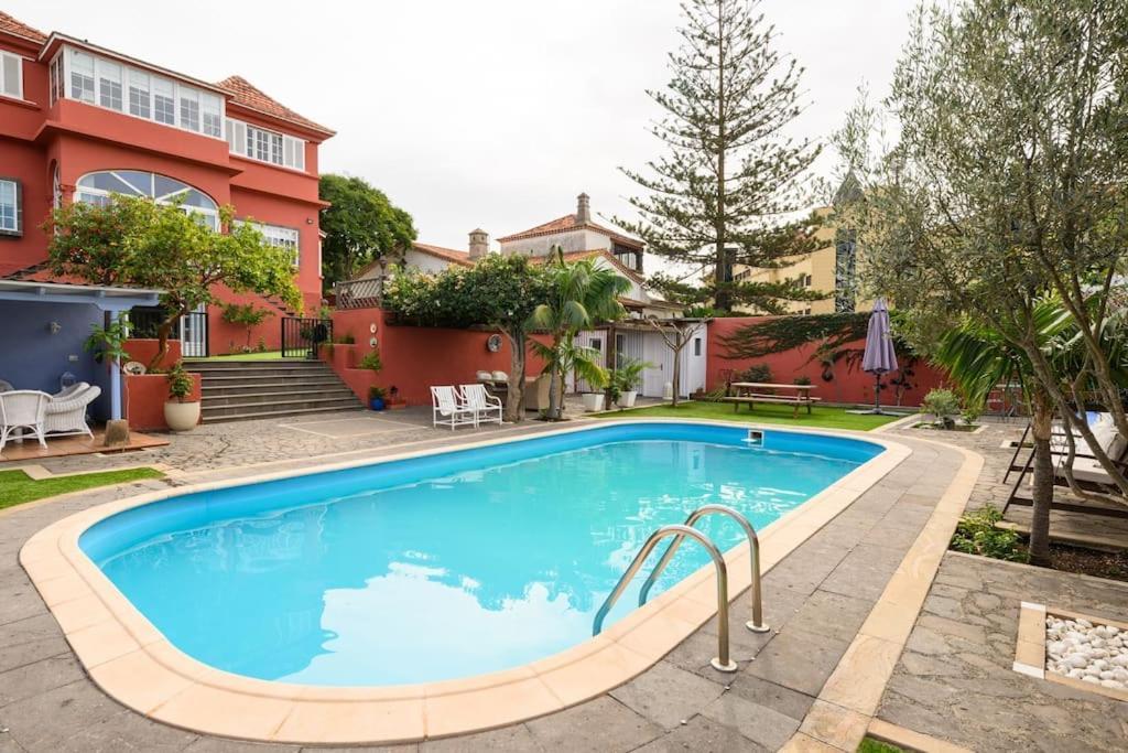Pool Carmen * Las Palmas de Gran Canaria